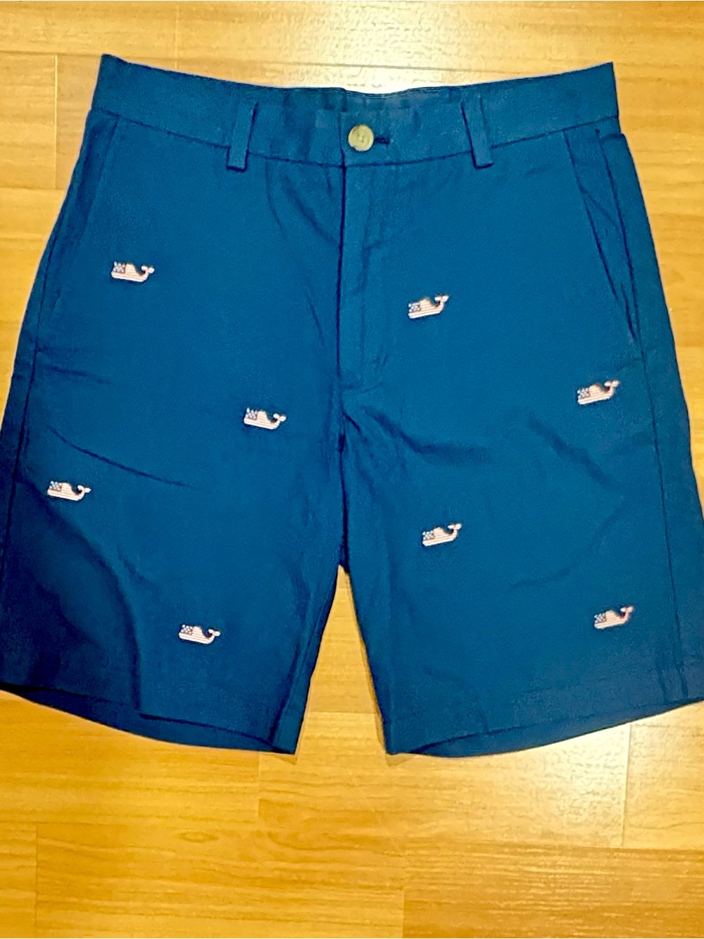 Vineyard Vines Men’s 30 Navy American Flag Whale Embroidered Chino Shorts